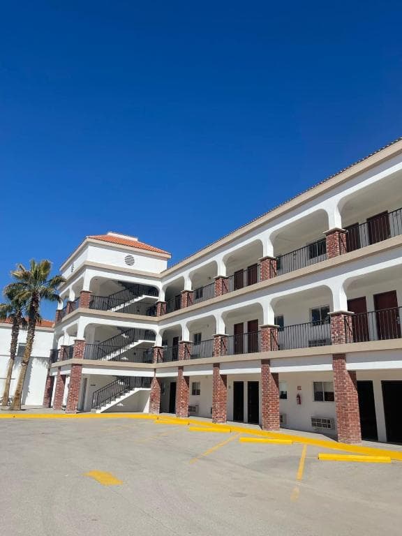 Hotel Dunas exterior building, Ciudad Juárez