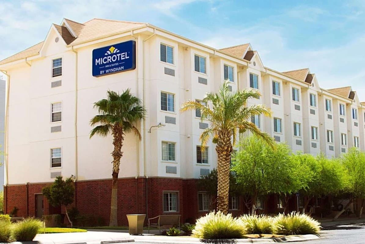 Microtel Inn & Suites by Wyndham exterior, Ciudad Juárez, near U.S. Consulate