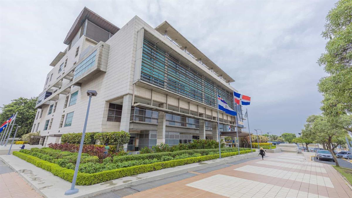 The Procuraduría General de la República building in Santo Domingo, the Dominican Attorney General's office that issues the Certificación de Buena Conducta